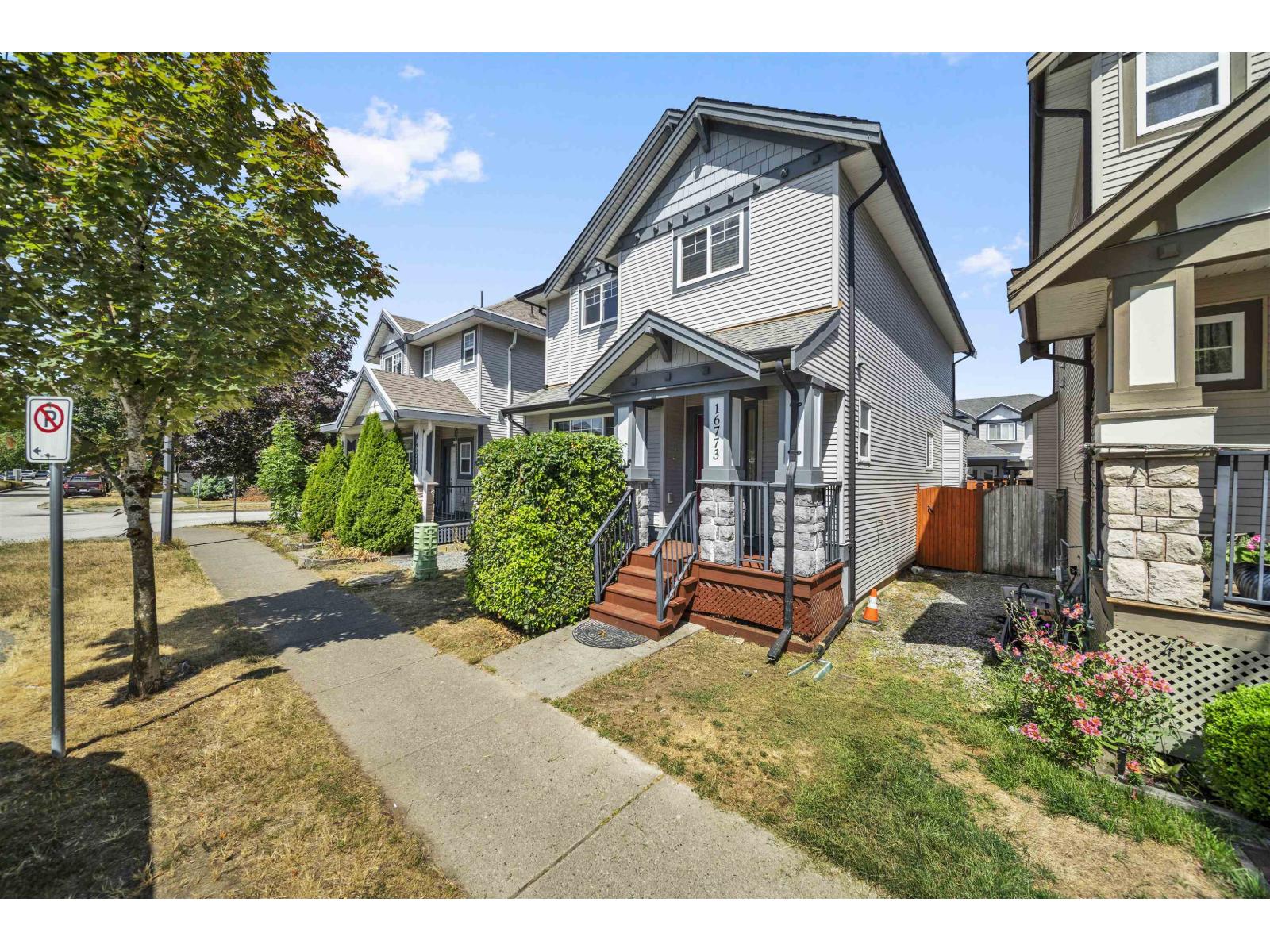 16773 63 Avenue, Surrey, British Columbia  V3S 1X3 - Photo 2 - R3151197