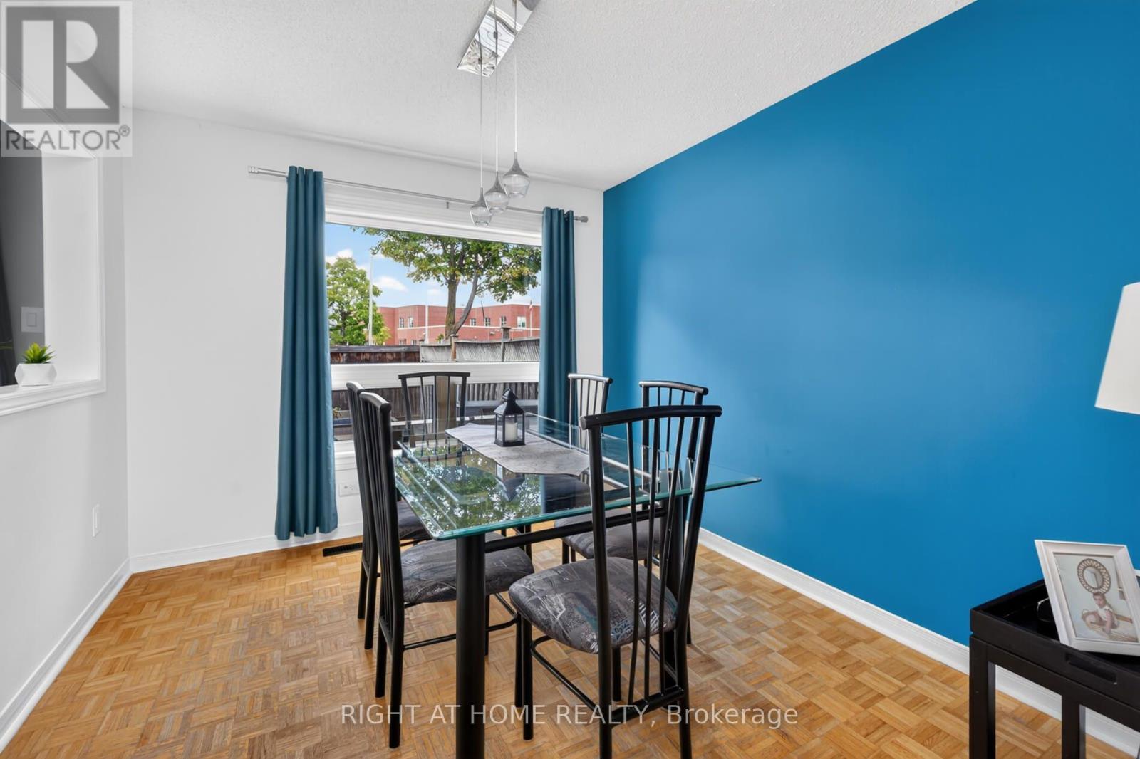 10 Lento Court, Vaughan, Ontario  L4L 8Y9 - Photo 11 - N13625866