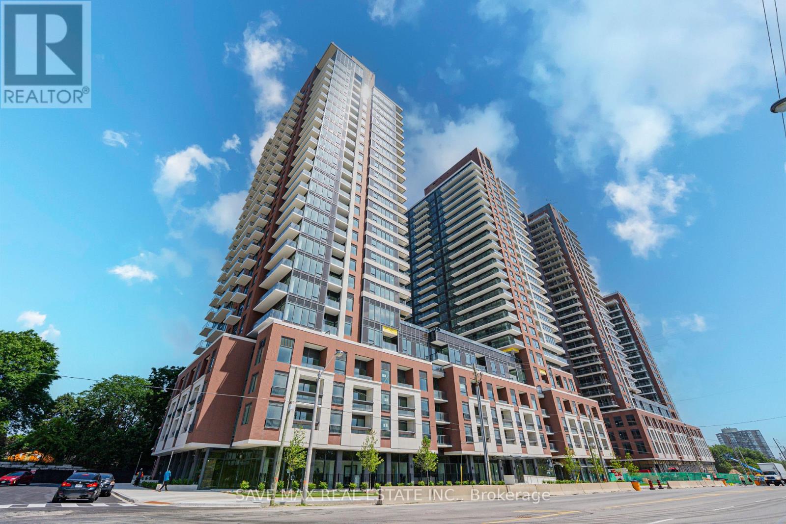 615 - 4010 EGLINTON AVENUE W