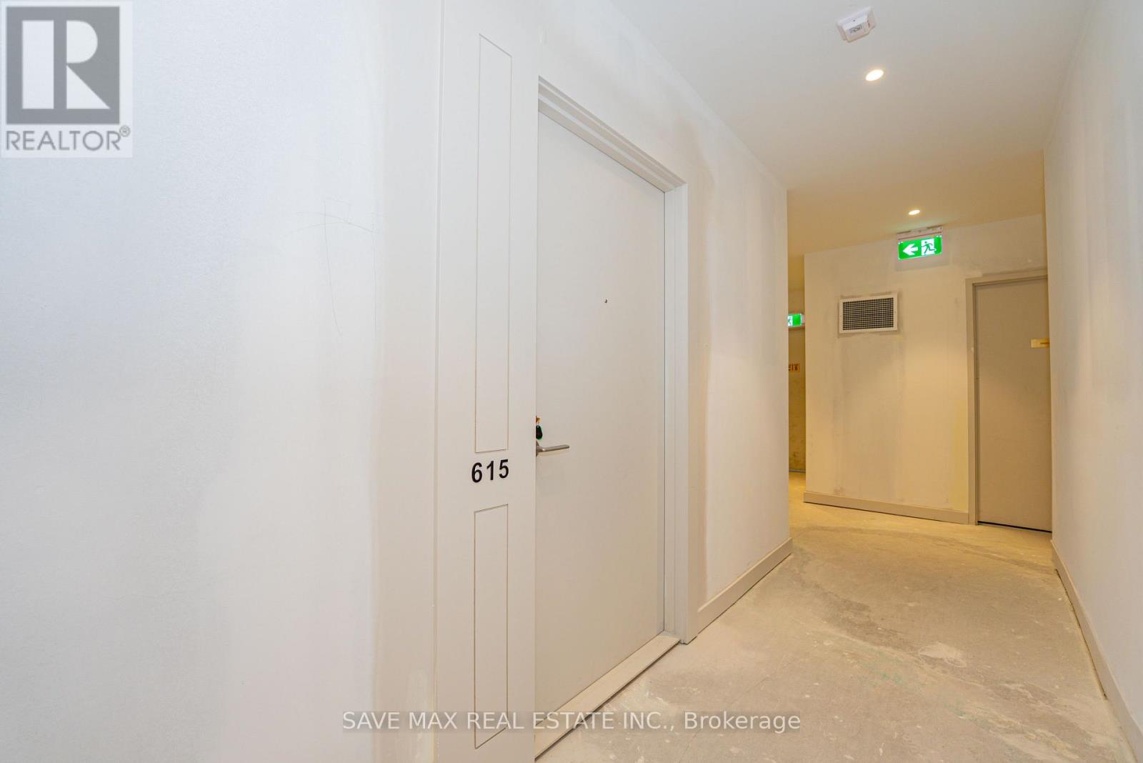 615 - 4010 Eglinton Avenue W, Toronto, Ontario  M9A 0G5 - Photo 5 - W13625800