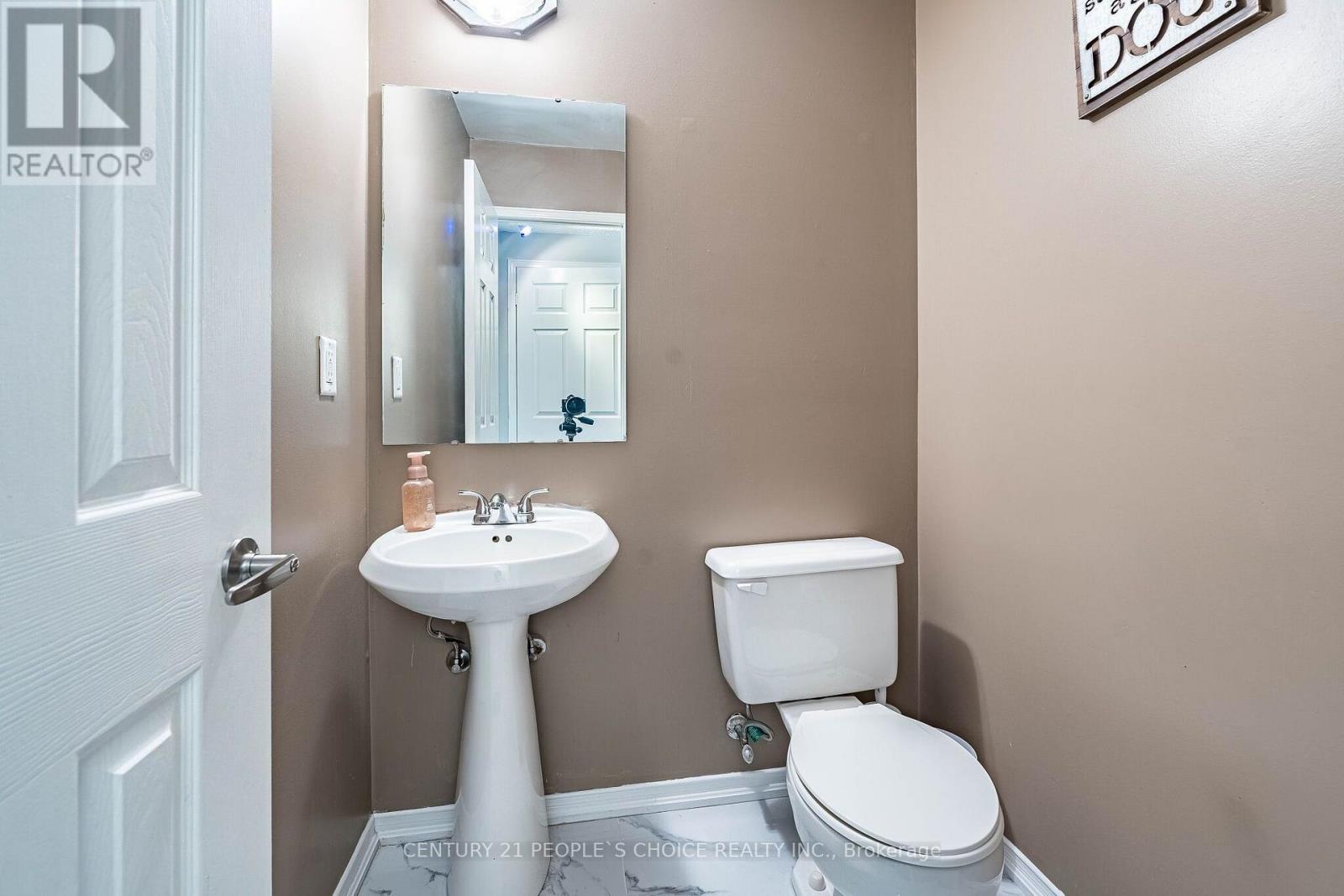 125 Rainforest Drive, Brampton, Ontario  L6R 1A3 - Photo 36 - W13625828
