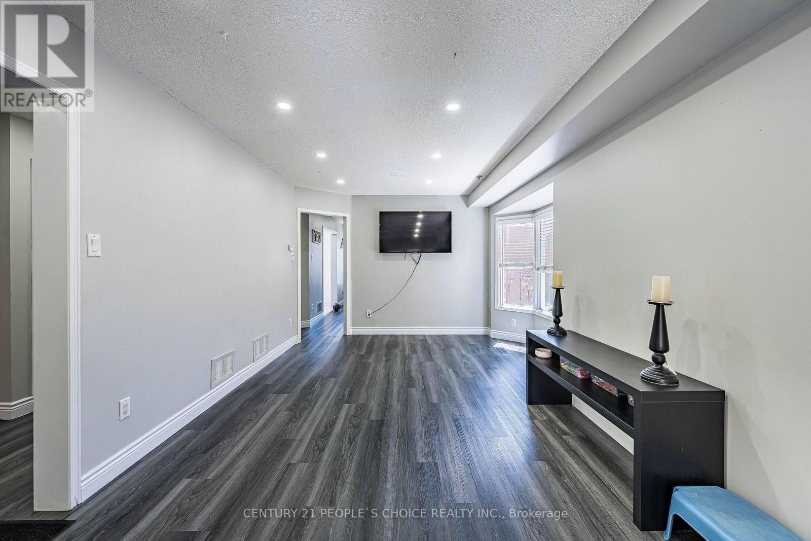 125 Rainforest Drive, Brampton, Ontario  L6R 1A3 - Photo 7 - W13625828