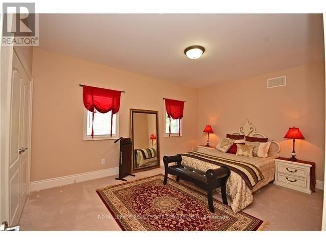 2271 Lyndhurst Drive, Oakville, Ontario  L6H 7V5 - Photo 19 - W13625840