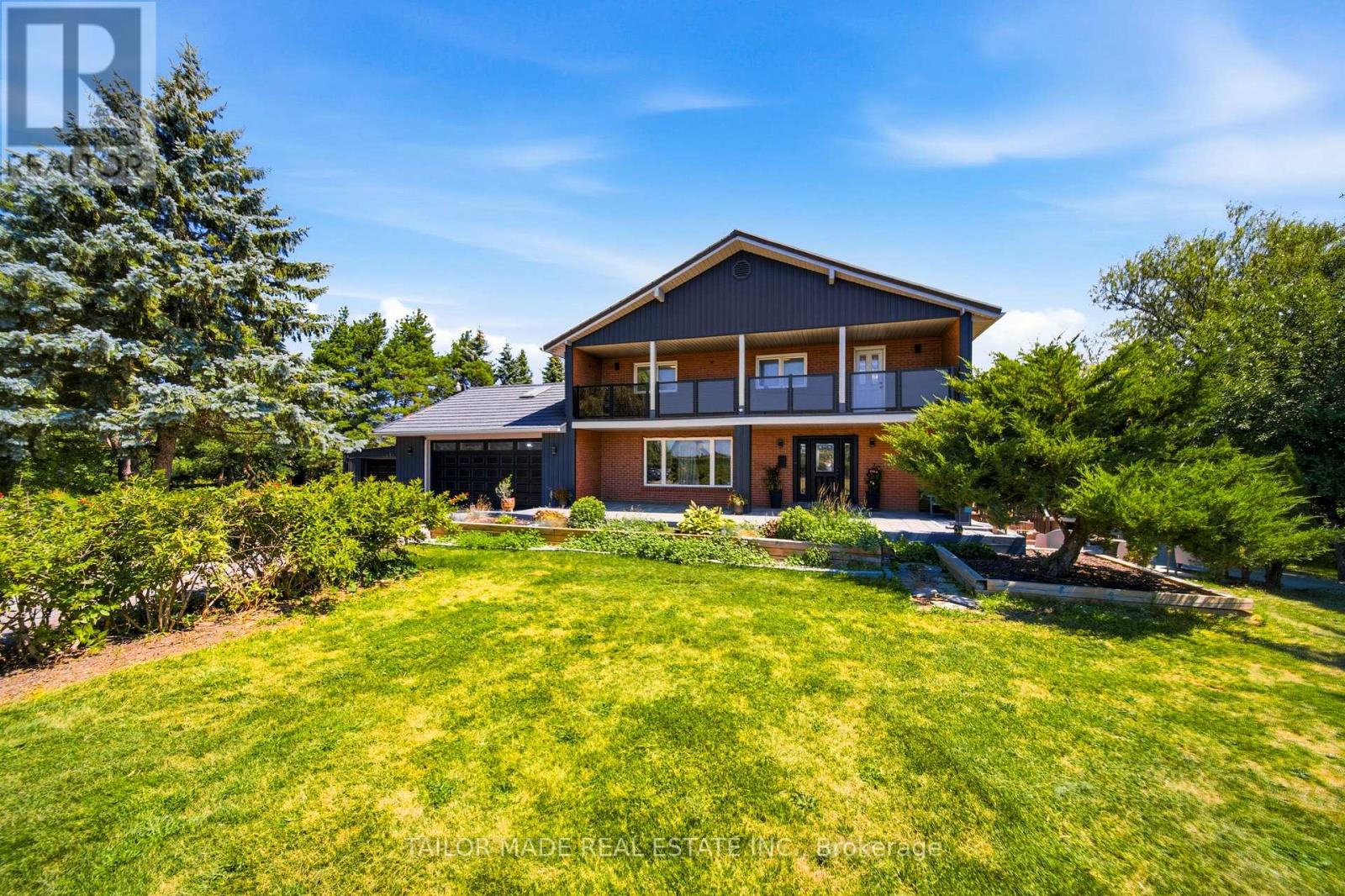 13143 Heart Lake Road, Caledon, Ontario  L7C 2K6 - Photo 3 - W13625882