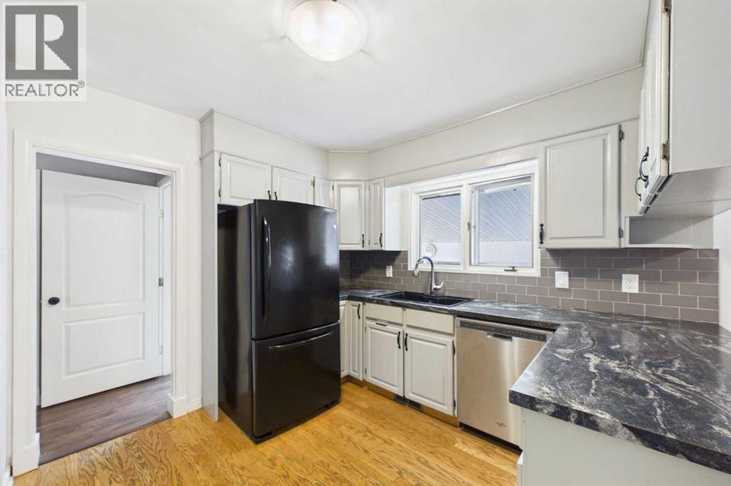 4715 43a Avenue, Red Deer, Alberta  T4N 3G9 - Photo 10 - A2331059