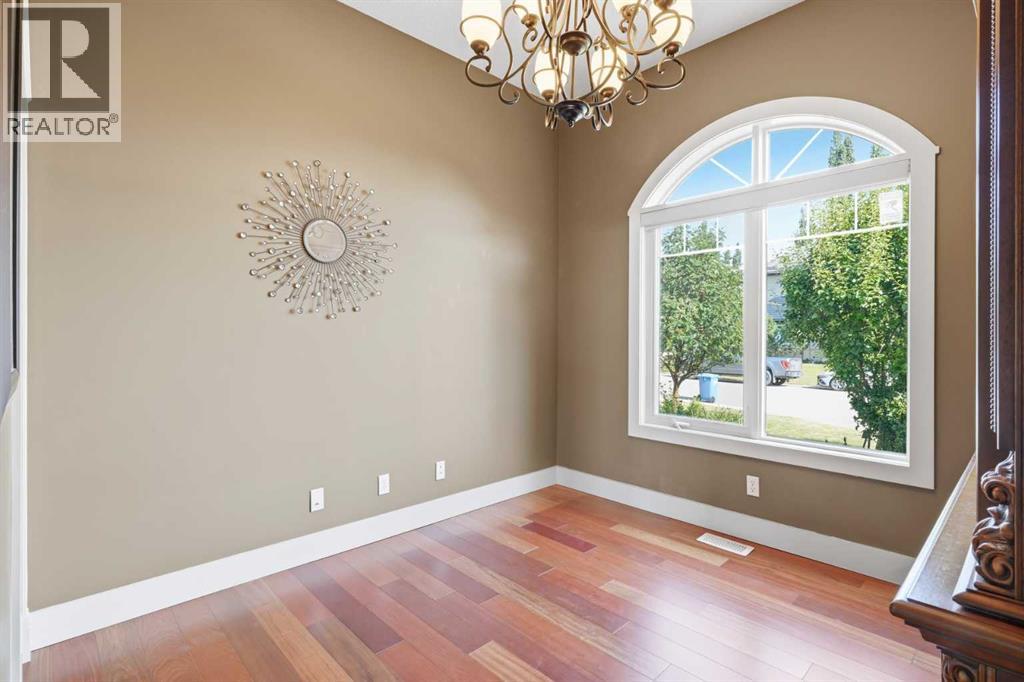 87 Royal Ridge Terrace NW, Calgary, Alberta  T3G 5Z1 - Photo 28 - A2332504