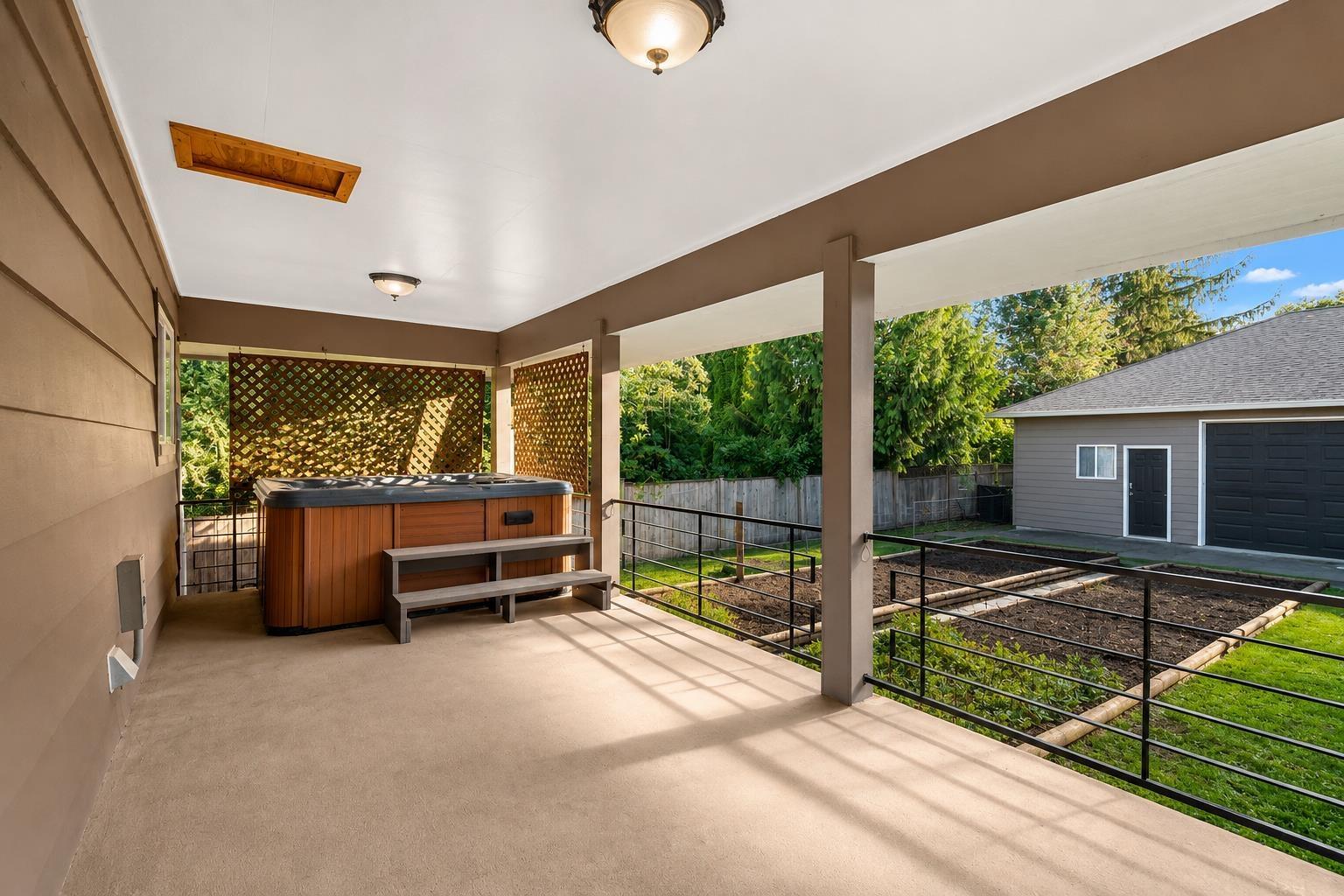 9725 Juniper Street, Chilliwack Proper East, Chilliwack, British Columbia  V2P 5J2 - Photo 10 - R3150916