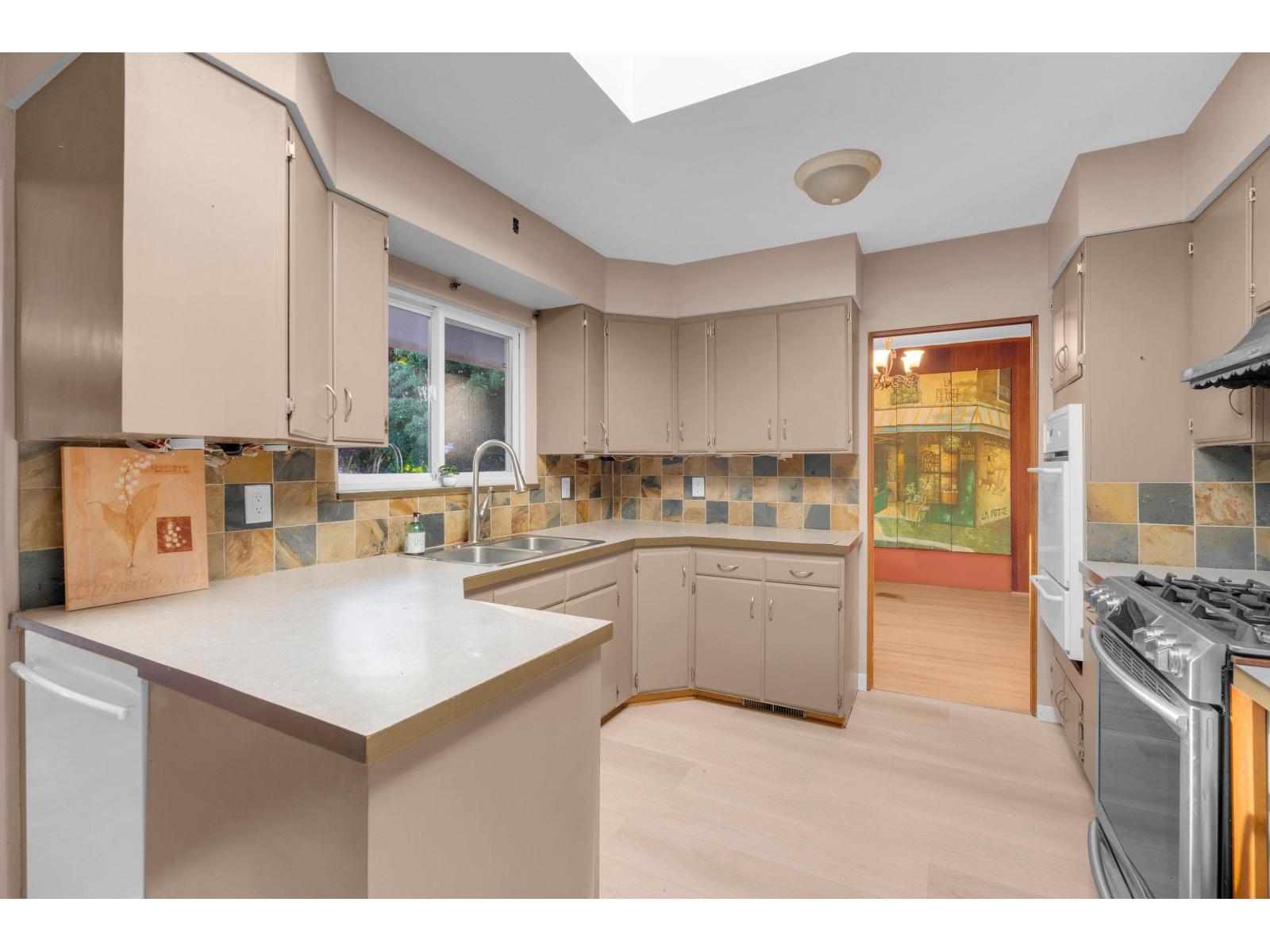 9725 Juniper Street, Chilliwack Proper East, Chilliwack, British Columbia  V2P 5J2 - Photo 16 - R3150916