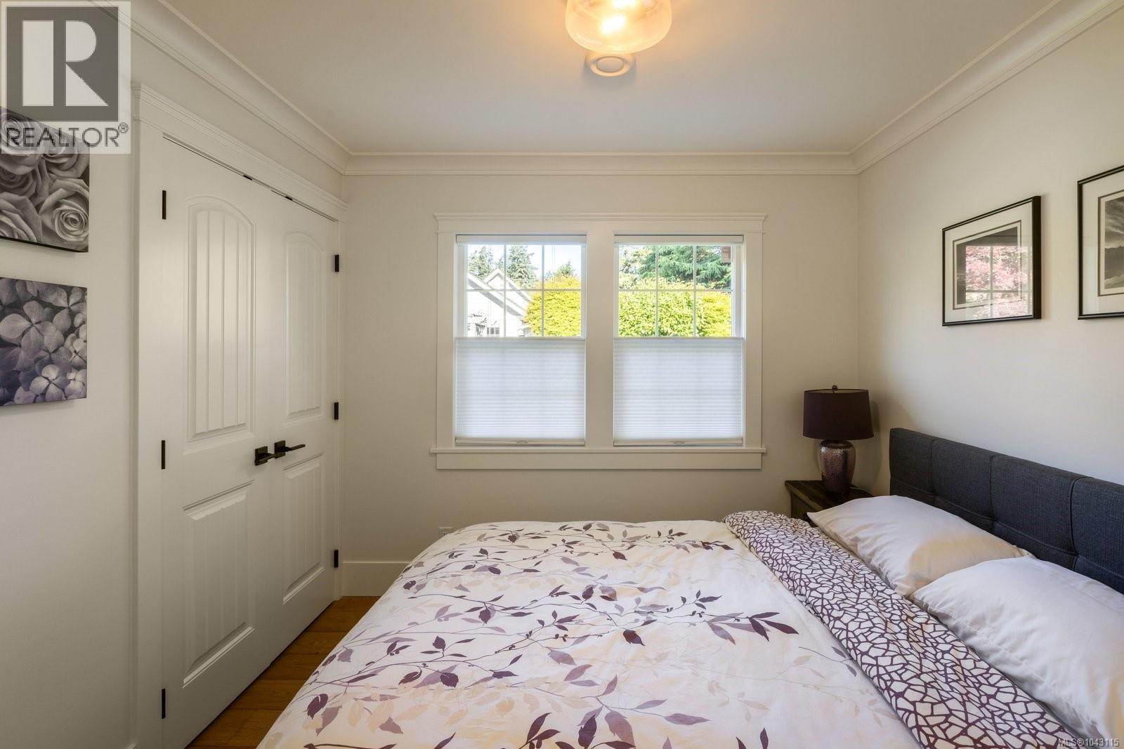8585 Lochside Dr, North Saanich, British Columbia  V8L 1M5 - Photo 31 - 1043115