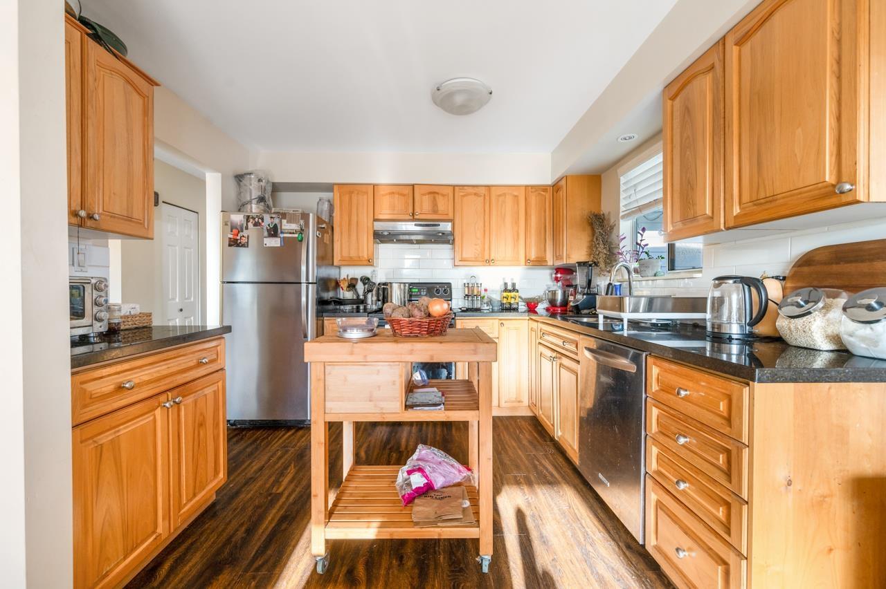 13257 14a Avenue, Surrey, British Columbia  V4A 1J2 - Photo 4 - R3151077