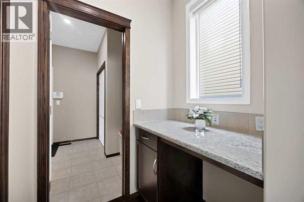 799 New Brighton Drive SE, Calgary, Alberta  T2Z 1A1 - Photo 21 - A2329755