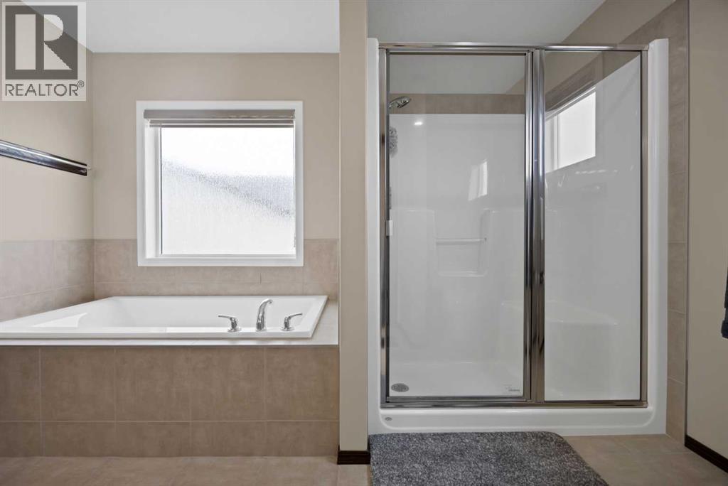 799 New Brighton Drive SE, Calgary, Alberta  T2Z 1A1 - Photo 36 - A2329755