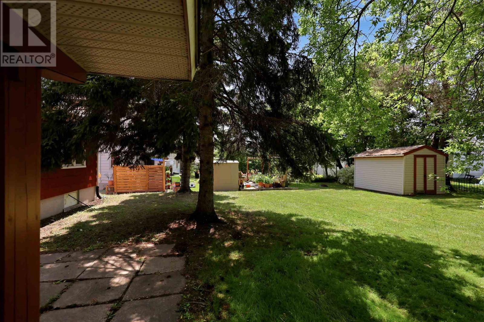 picture 25