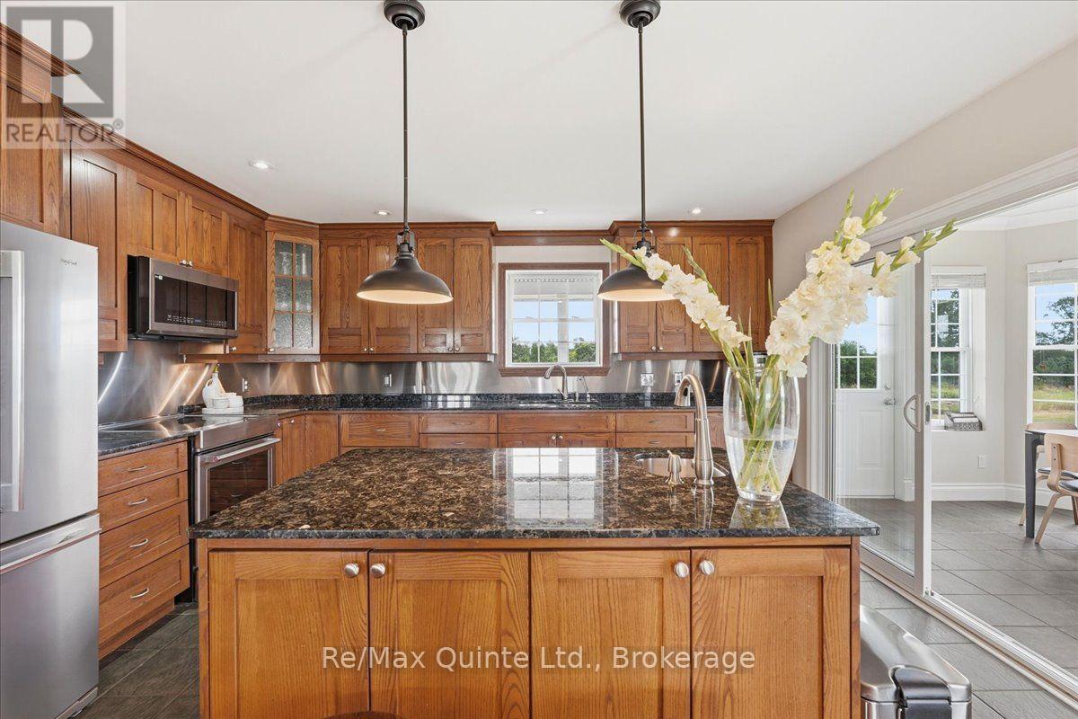 249 Carter Road, Prince Edward County, Ontario  K0K 1T0 - Photo 10 - X13625958