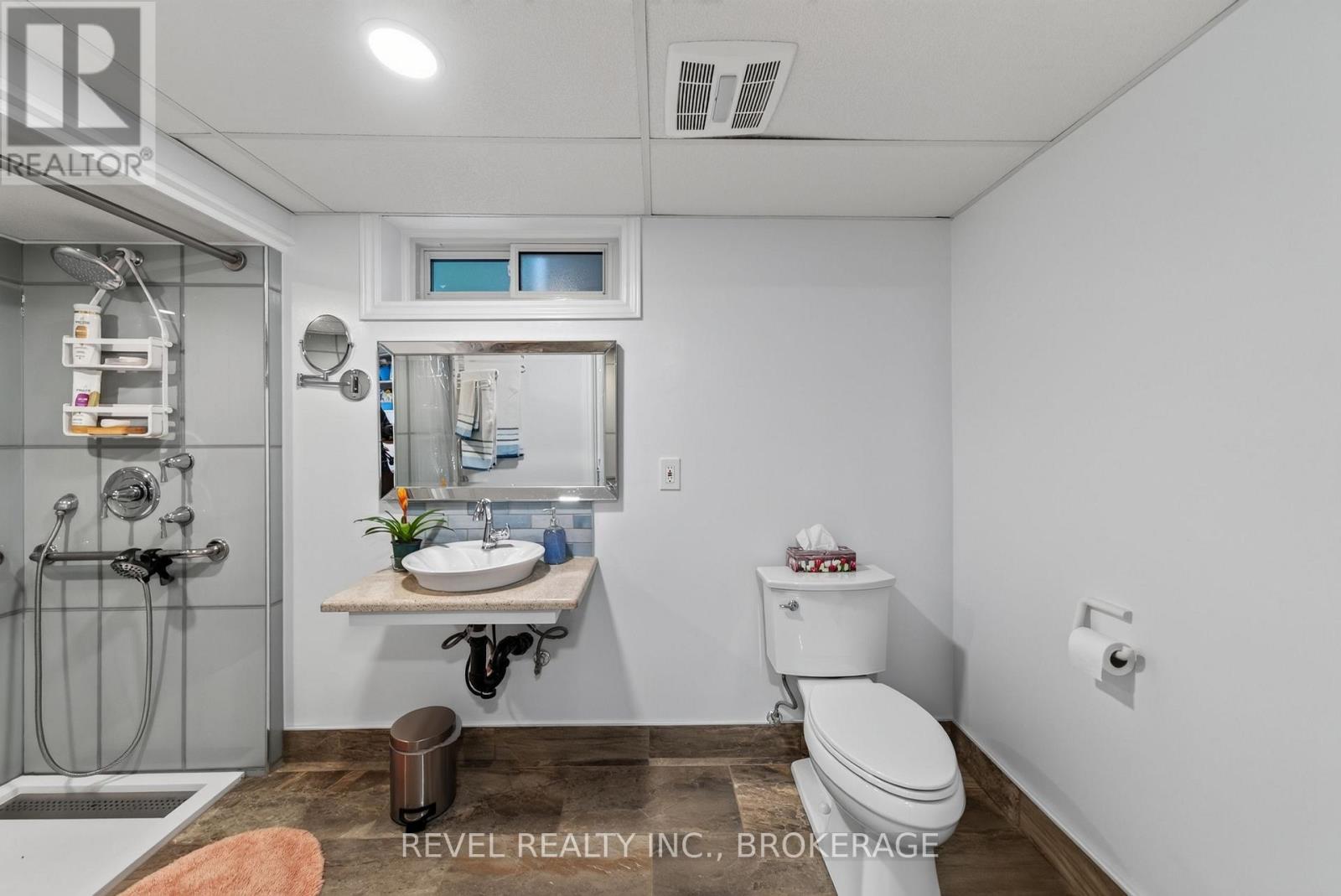 813 Camberley Crescent, Kingston, Ontario  K7M 4C6 - Photo 38 - X13626108