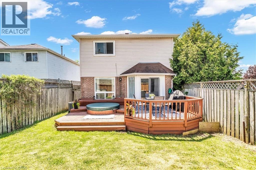 732 BENNETT Crescent, Oshawa, Ontario