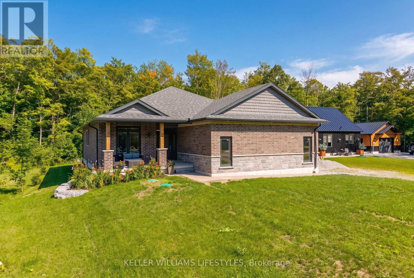 74358 Driftwood Drive, Bluewater, Ontario  N0M 1G0 - Photo 1 - X13626122