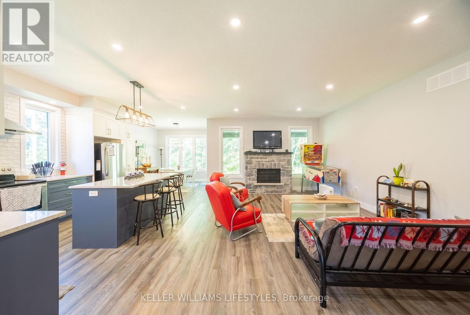 74358 Driftwood Drive, Bluewater, Ontario  N0M 1G0 - Photo 18 - X13626122