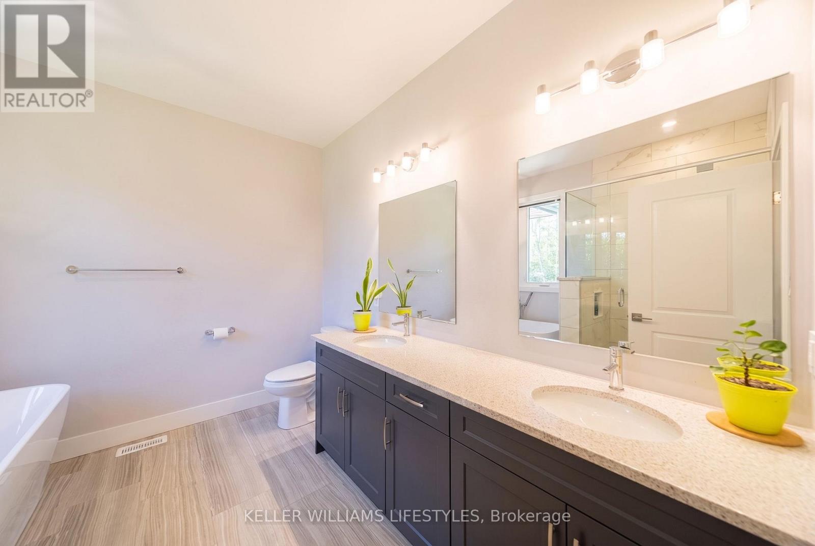 74358 Driftwood Drive, Bluewater, Ontario  N0M 1G0 - Photo 33 - X13626122