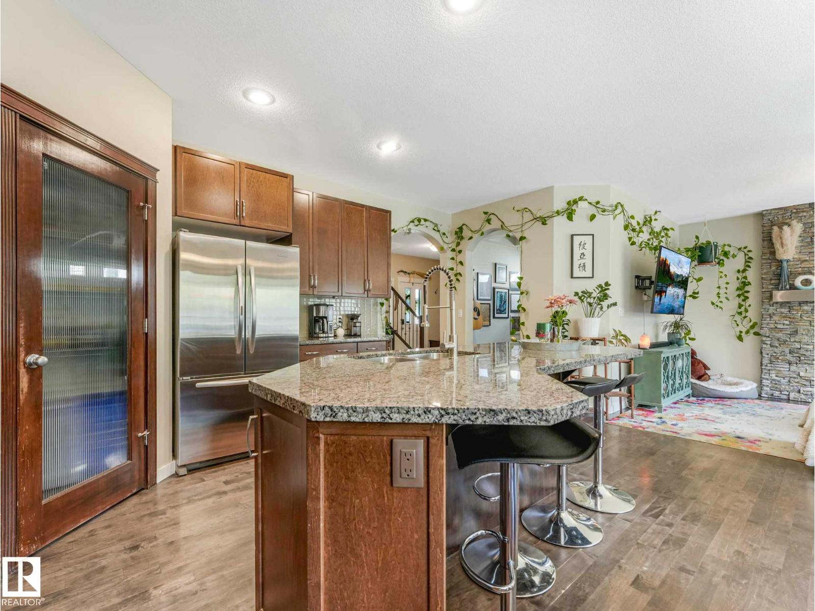2825 Anderson Pl SW, Edmonton, Alberta  T6W 0V7 - Photo 8 - E4488884