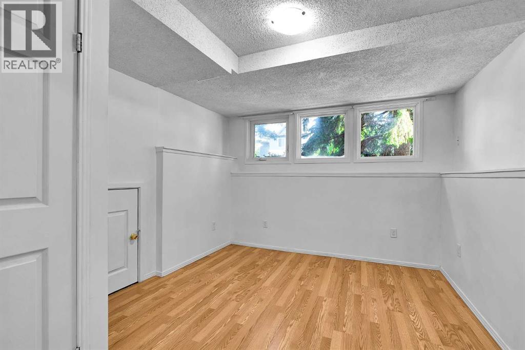 43 Taraglen Road NE, Calgary, Alberta  T3J 2N8 - Photo 37 - A2327550