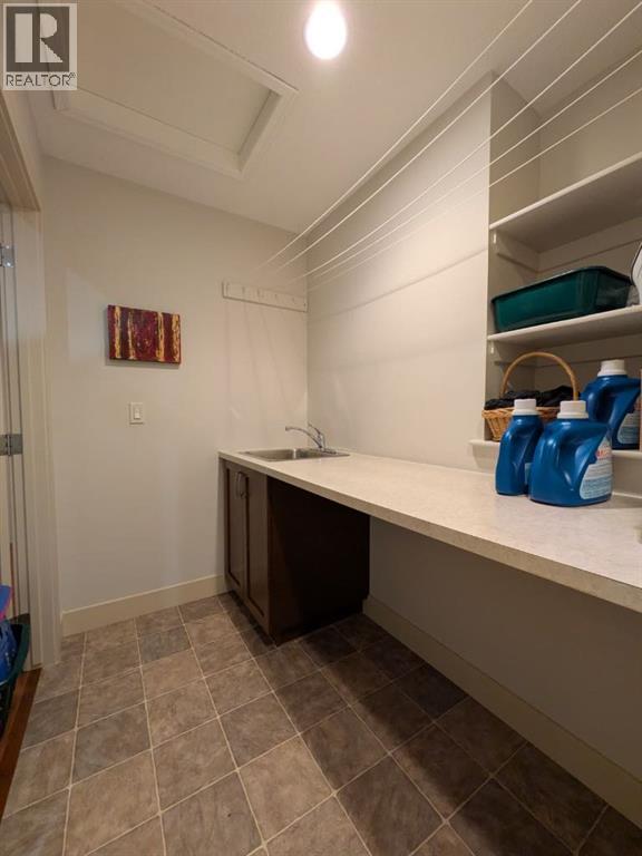 2104 23 Avenue NW, Calgary, Alberta  T2M 1W3 - Photo 16 - A2332514