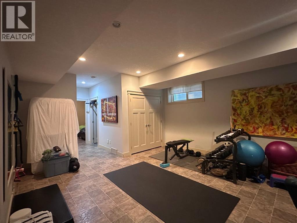 2104 23 Avenue NW, Calgary, Alberta  T2M 1W3 - Photo 31 - A2332514