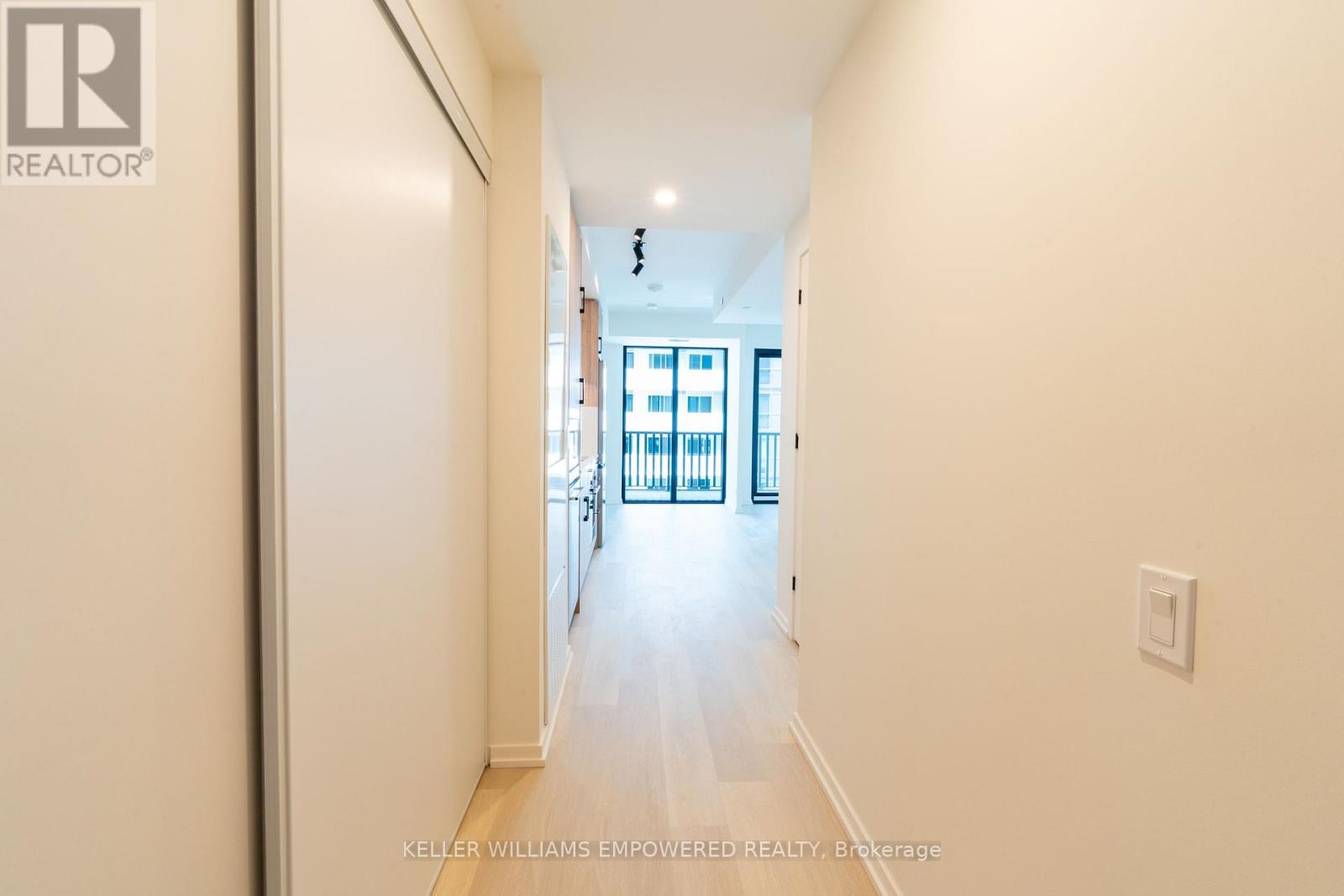 1210 - 109 Erskine Avenue, Toronto, Ontario  M4P 0G8 - Photo 11 - C13625990