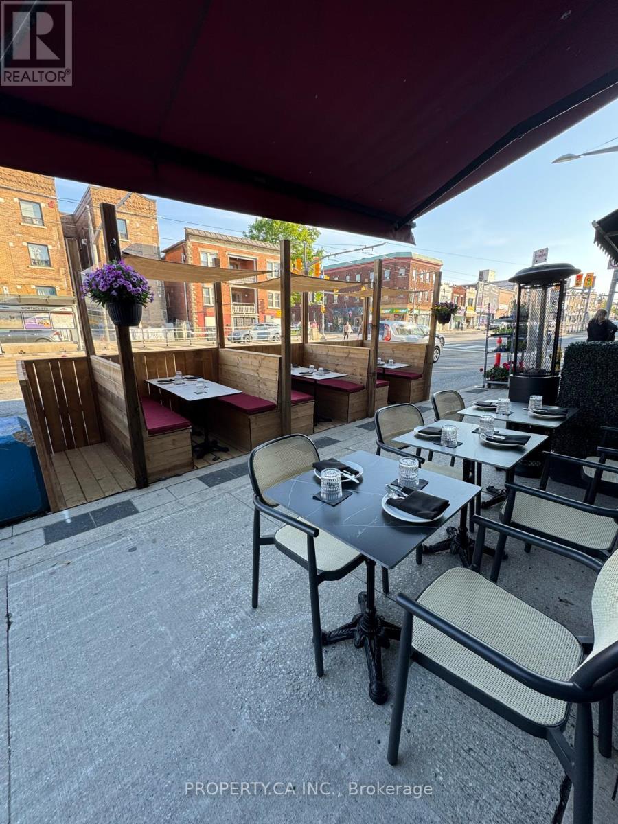 1108 St Clair Avenue W, Toronto, Ontario  M6E 1A7 - Photo 10 - C13626020