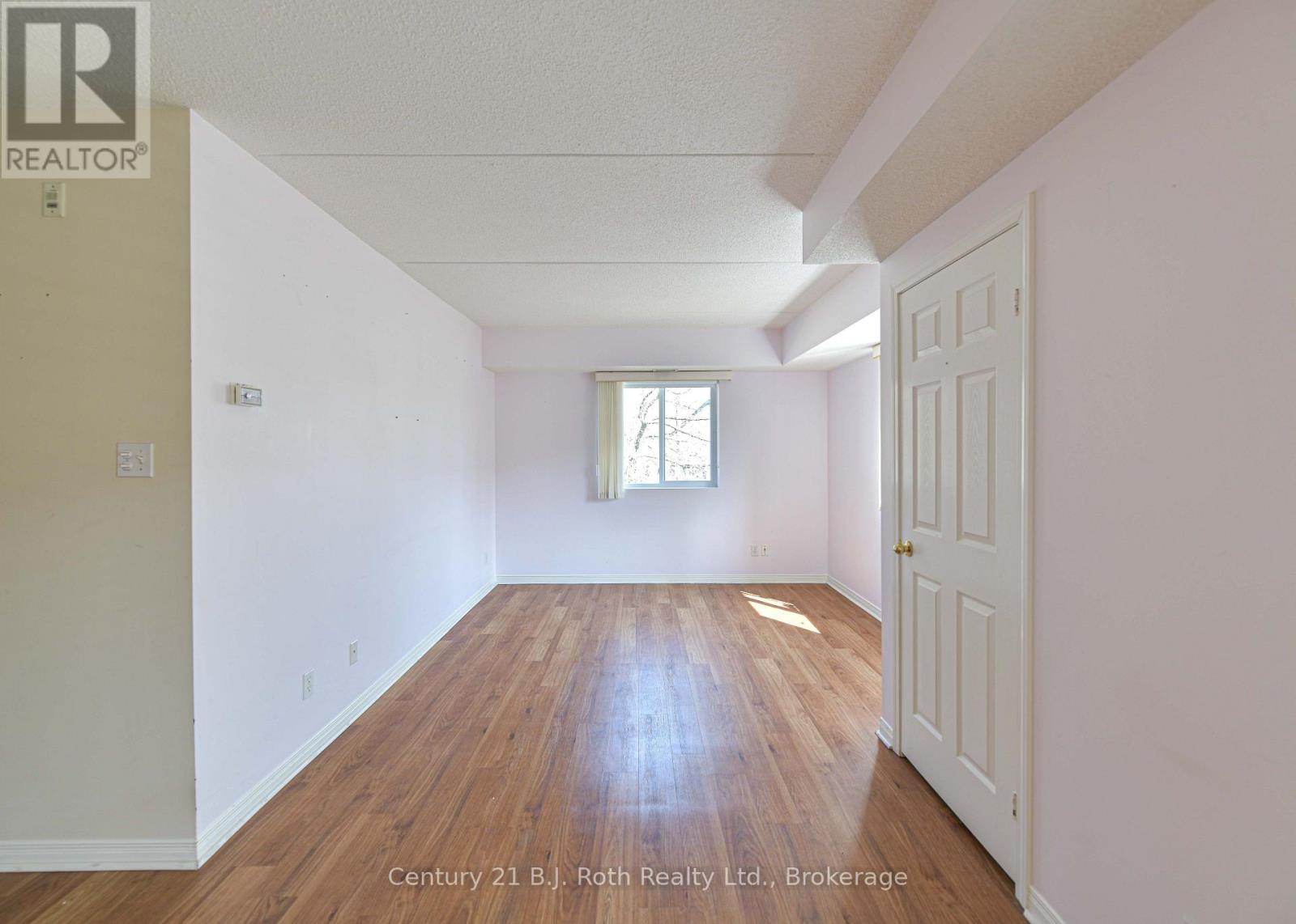 Unit 201 - 115 Bond Street, Orillia, Ontario L3V 1J7 - Photo 12 - S13626036