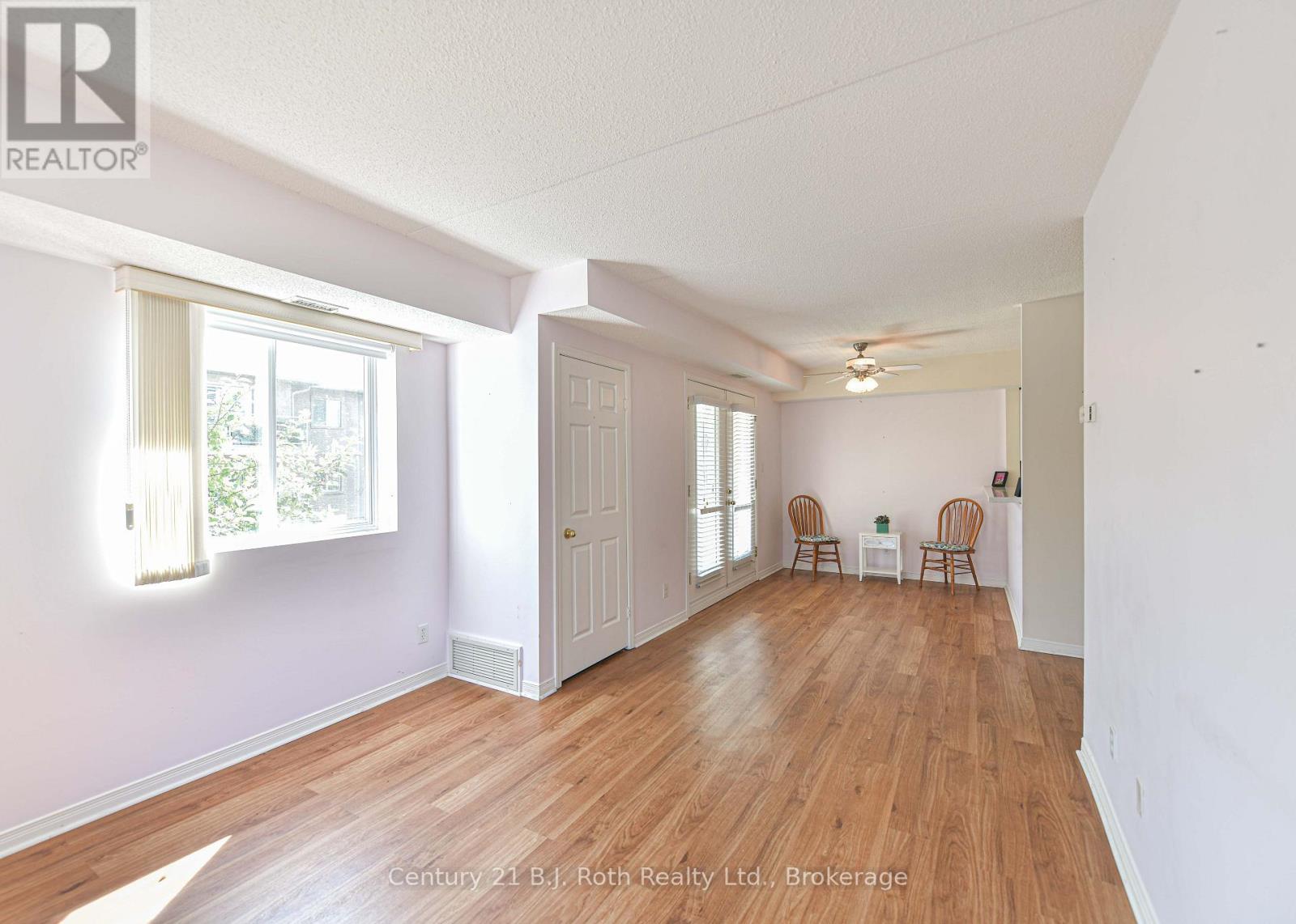 Unit 201 - 115 Bond Street, Orillia, Ontario L3V 1J7 - Photo 17 - S13626036