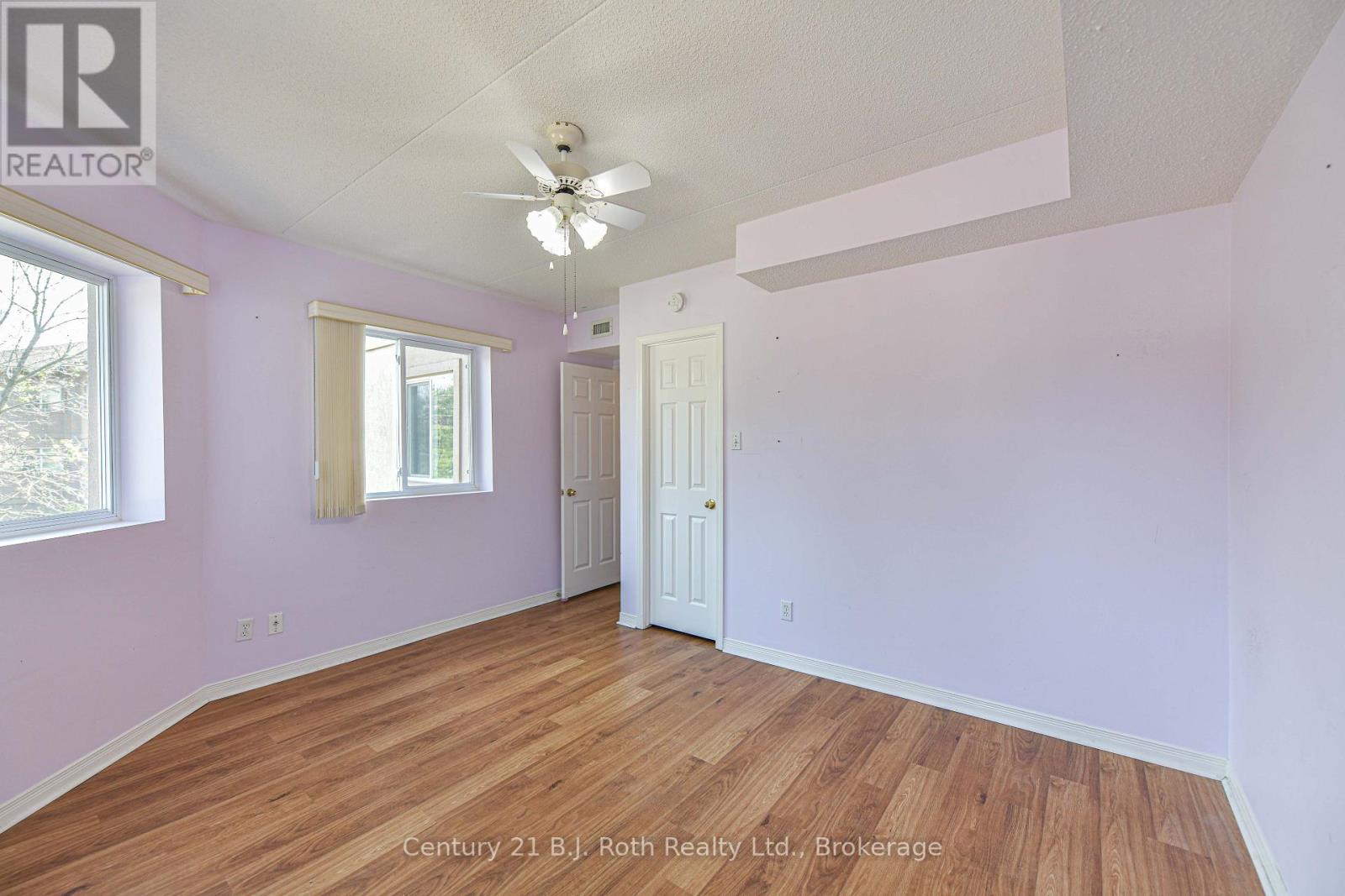 Unit 201 - 115 Bond Street, Orillia, Ontario L3V 1J7 - Photo 23 - S13626036