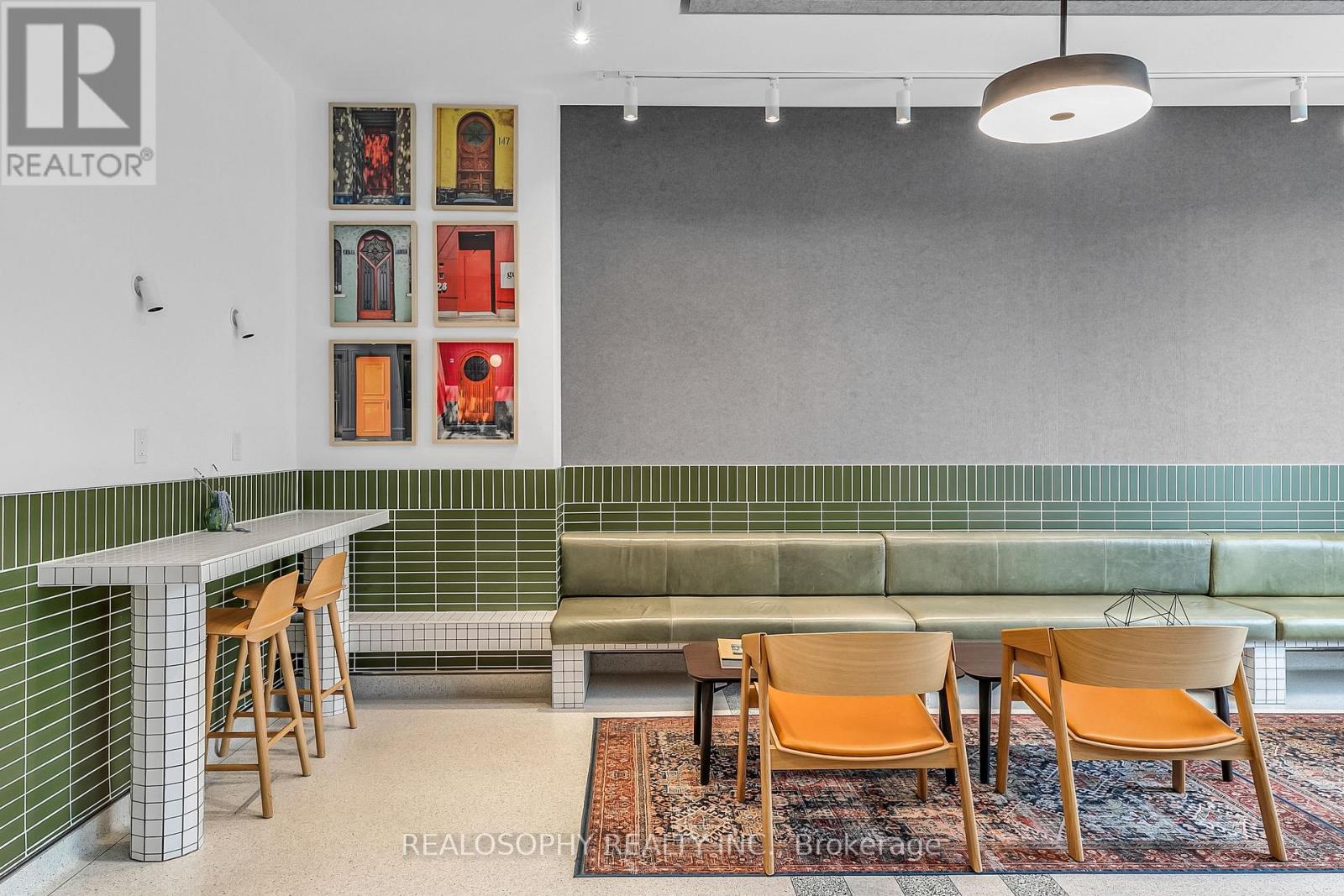 308 - 115 LARCHMOUNT AVENUE
