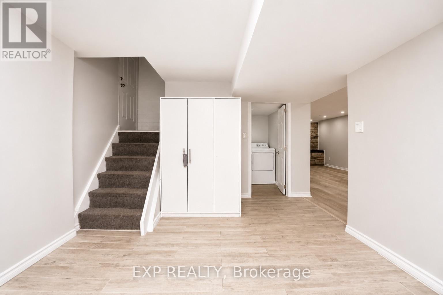1202 Sun Valley Court, Oshawa, Ontario  L1J 3N2 - Photo 22 - E13626086
