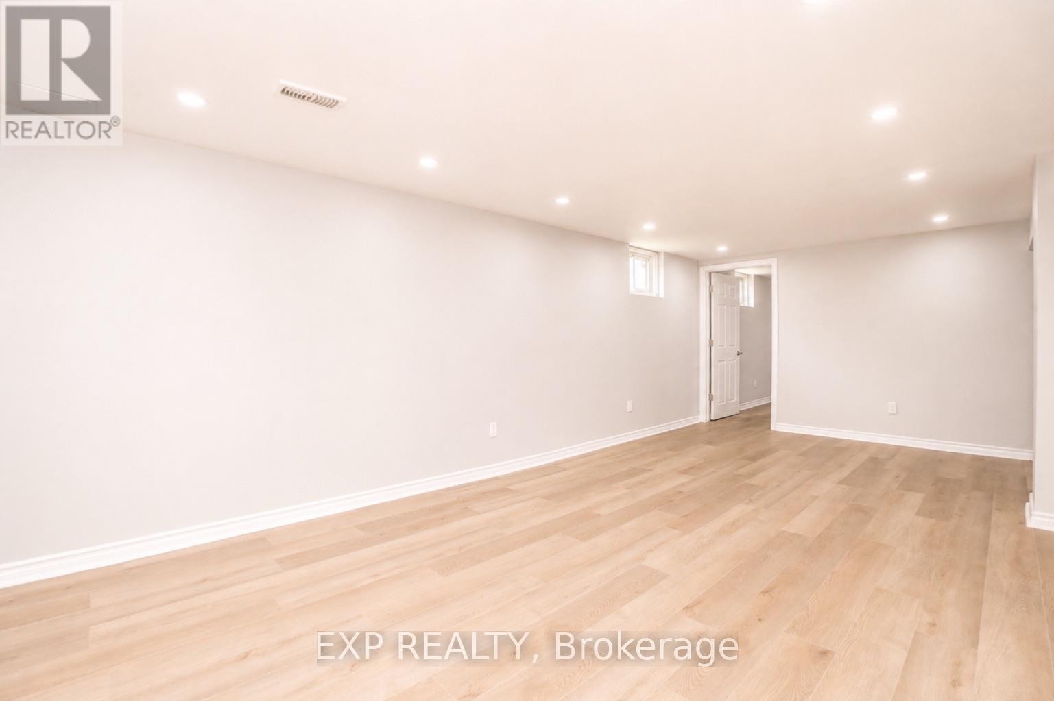 1202 Sun Valley Court, Oshawa, Ontario  L1J 3N2 - Photo 28 - E13626086