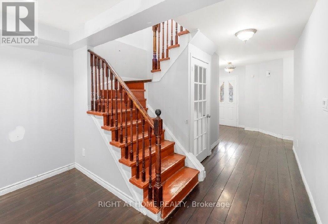 95 Dobson Drive, Ajax, Ontario  L1S 5G1 - Photo 4 - E13626088