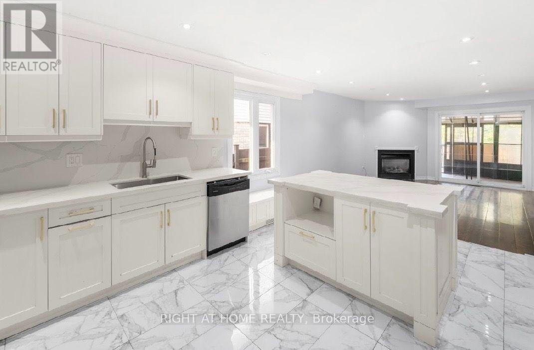 95 Dobson Drive, Ajax, Ontario  L1S 5G1 - Photo 7 - E13626088