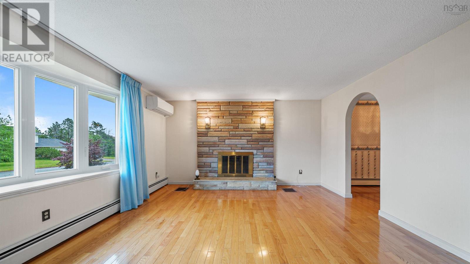 19 Bayswater Road, Dartmouth, Nova Scotia  B2W 4H2 - Photo 4 - 202619197