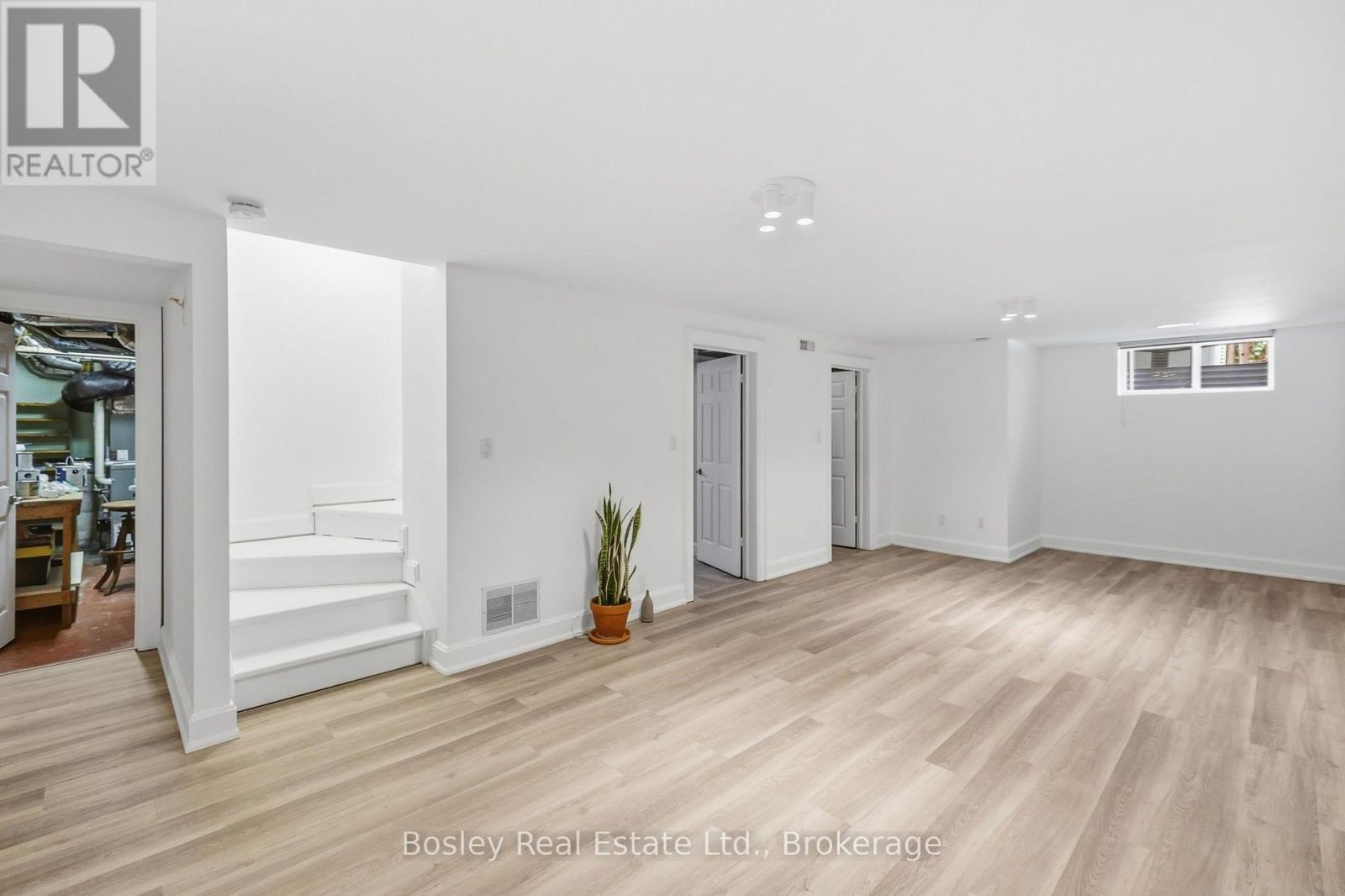164 Bay Street W, Blue Mountains, Ontario  N0H 2P0 - Photo 35 - X13626006