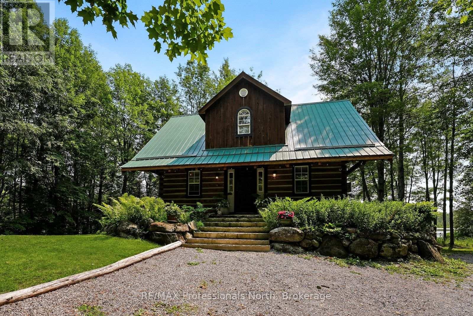 1027 TROOPER LAKE DRIVE, Highlands East, Ontario