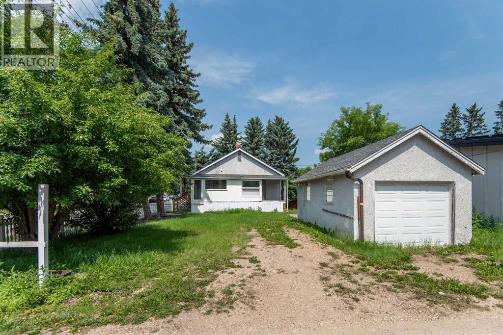 4645 47 Street, Red Deer, Alberta  T4N 1P9 - Photo 4 - A2328431