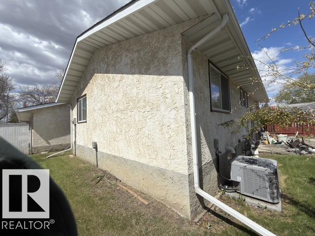 18 Latimer Pl, St. Albert, Alberta  T8N 2J5 - Photo 5 - E4501030