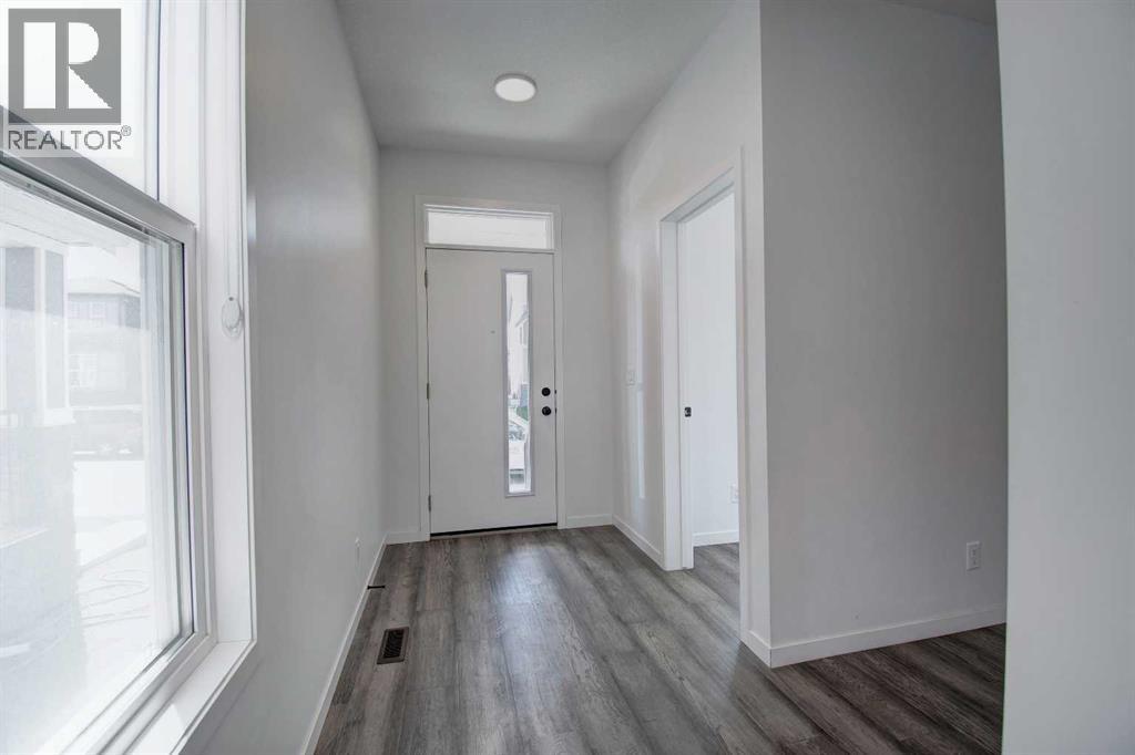 314 Midgrove Link SW, Airdrie, Alberta  T4B 5K8 - Photo 2 - A2313163