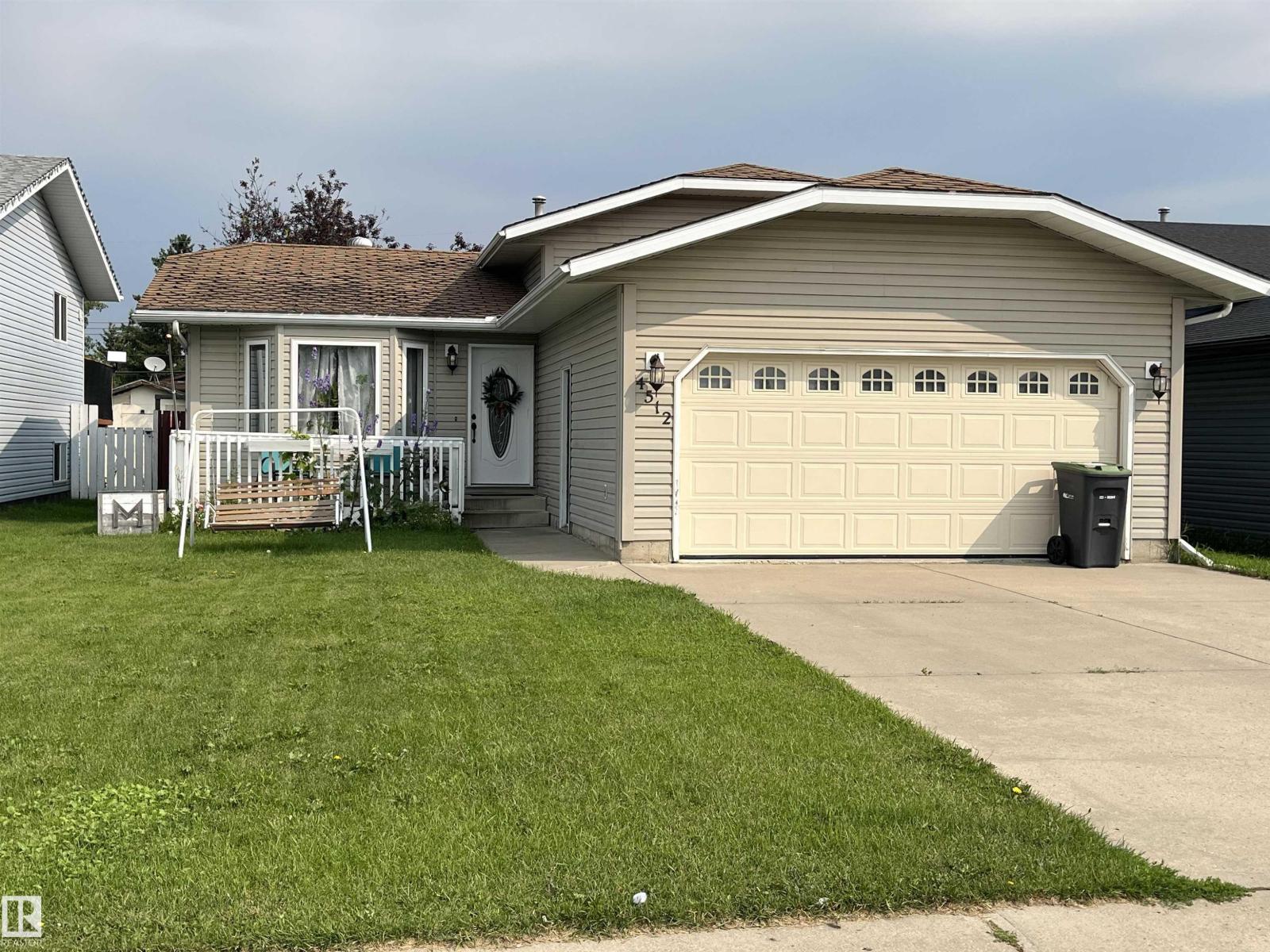4512 49 Av, Cold Lake, Alberta  T9M 1Z6 - Photo 1 - E4501610