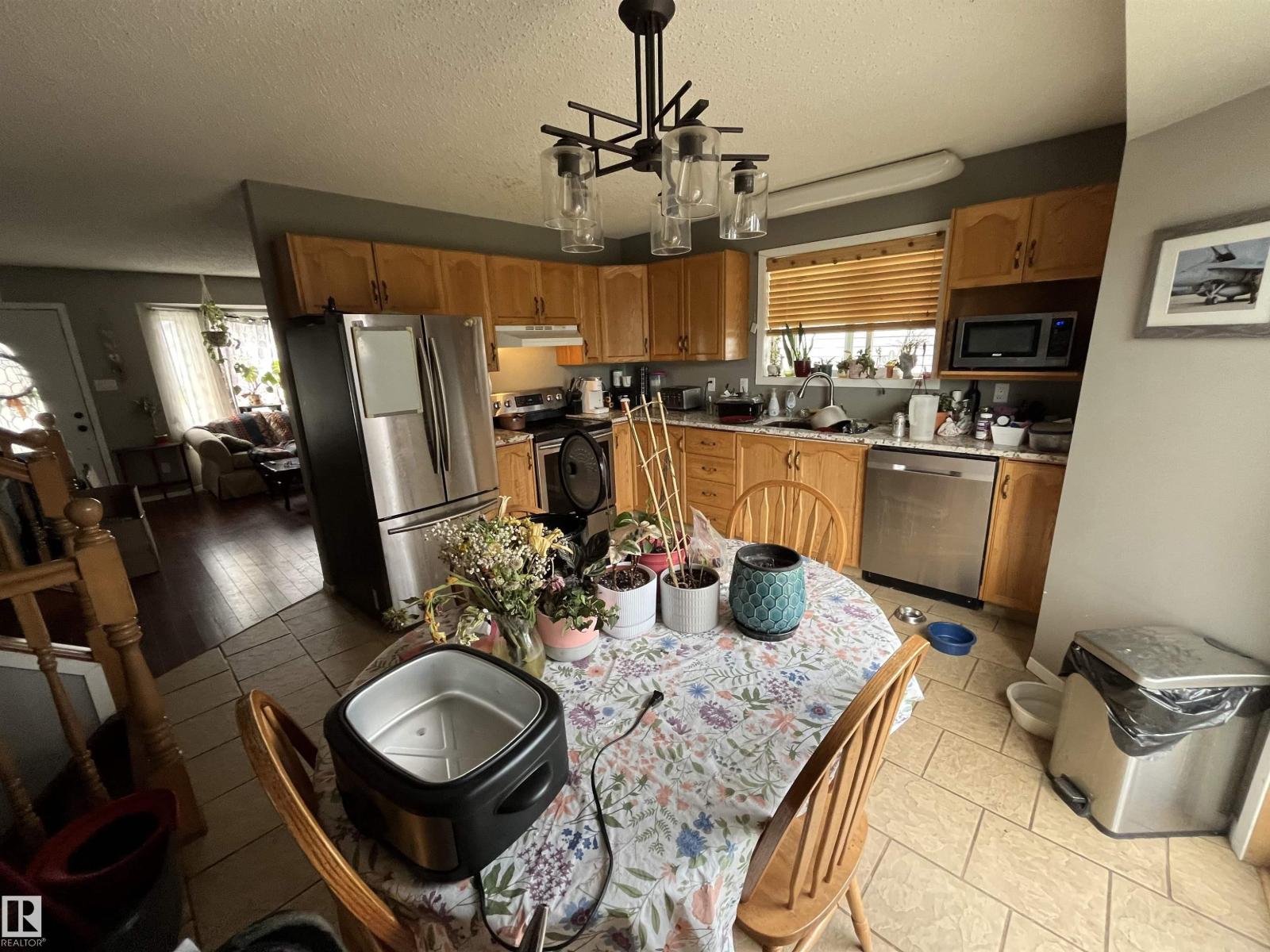 4512 49 Av, Cold Lake, Alberta  T9M 1Z6 - Photo 3 - E4501610