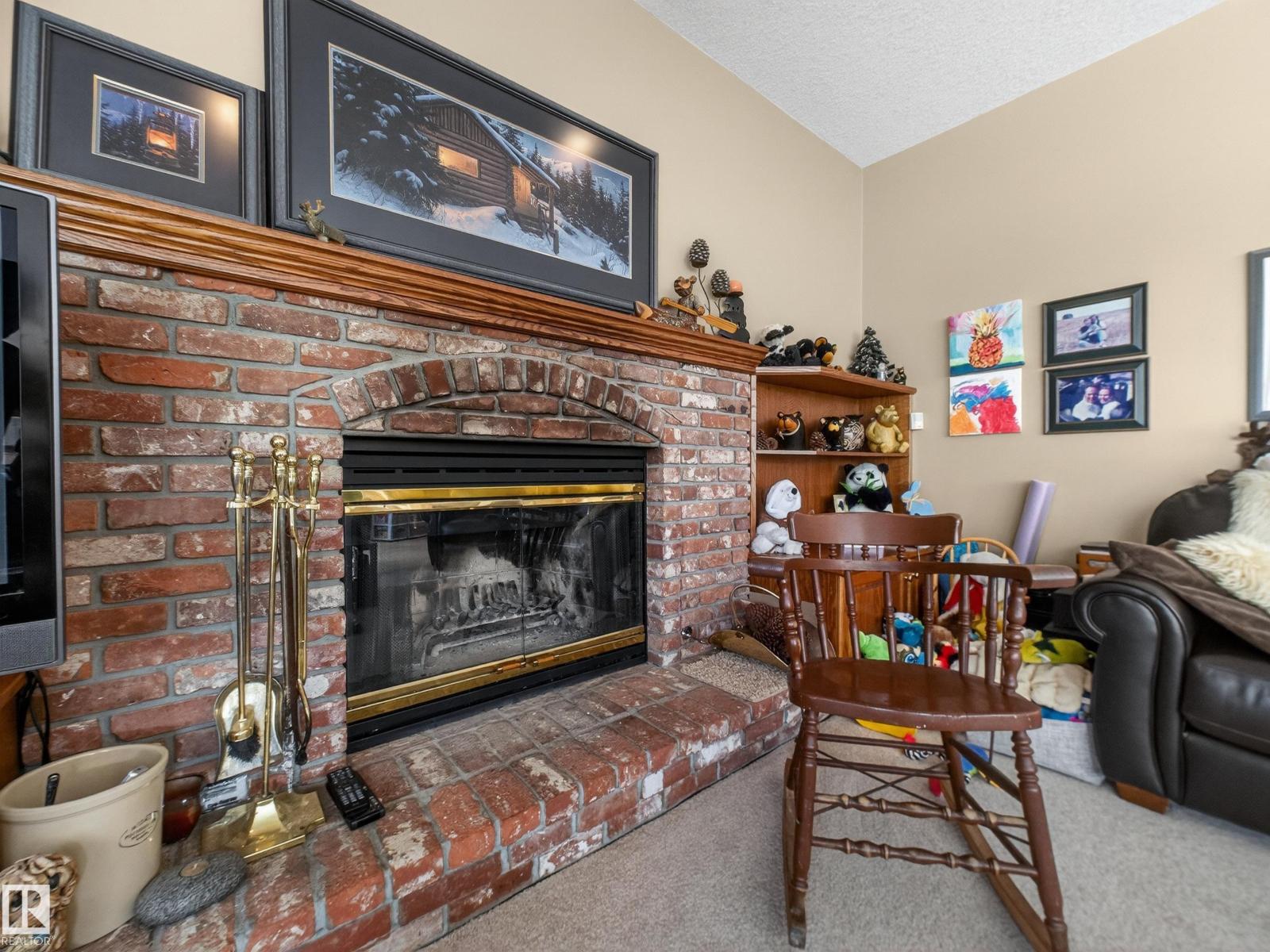403 Twin Brooks Cr NW, Edmonton, Alberta  T6K 0J4 - Photo 14 - E4501611