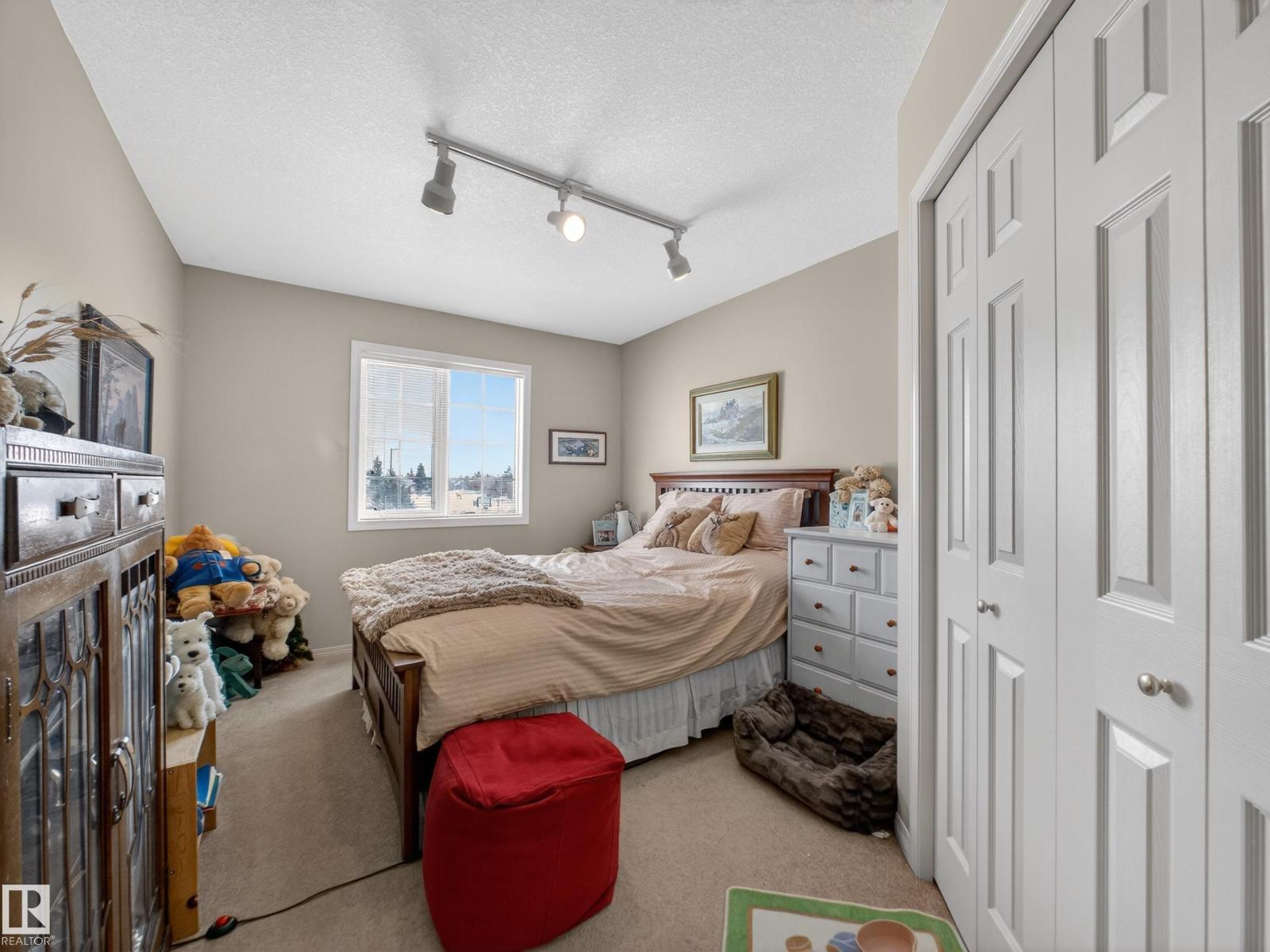 403 Twin Brooks Cr NW, Edmonton, Alberta  T6K 0J4 - Photo 49 - E4501611