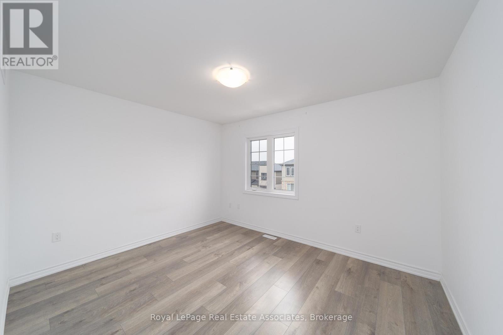 12 Hay Lane, Barrie, Ontario  L9J 0V5 - Photo 16 - S13626130