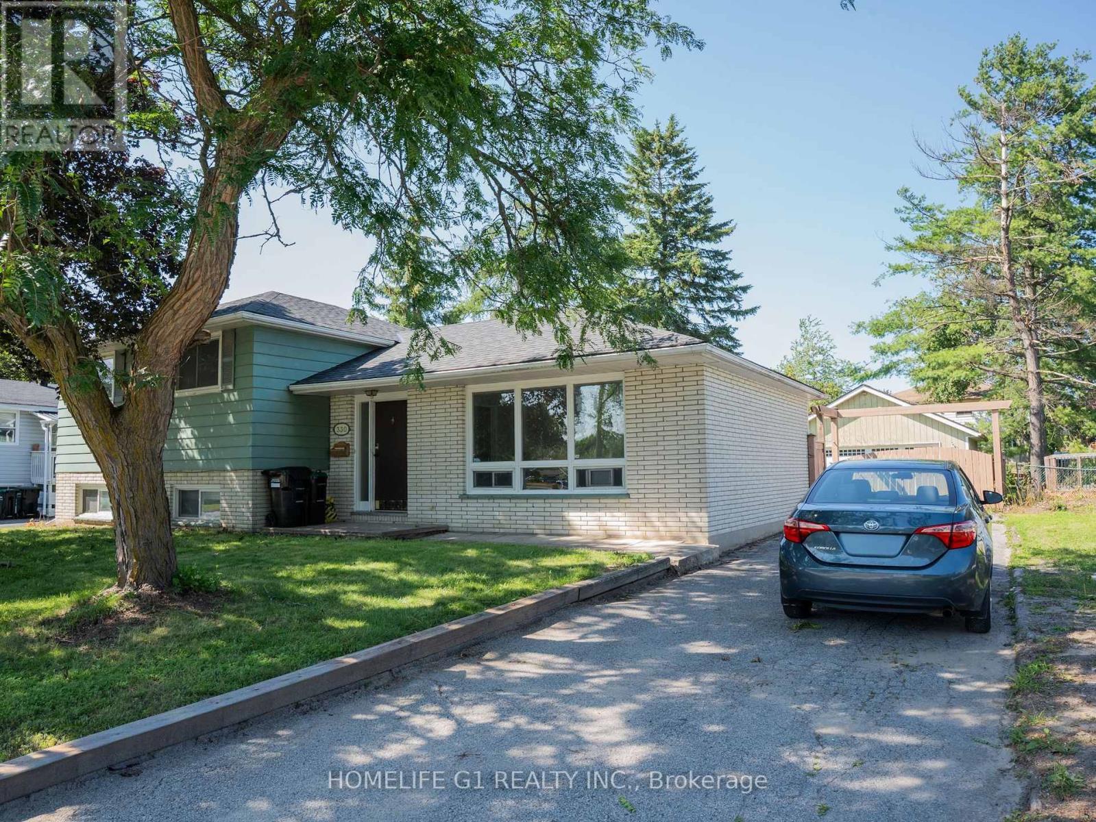 330 Grove Street E, Barrie, Ontario  L4M 2R5 - Photo 2 - S13626158