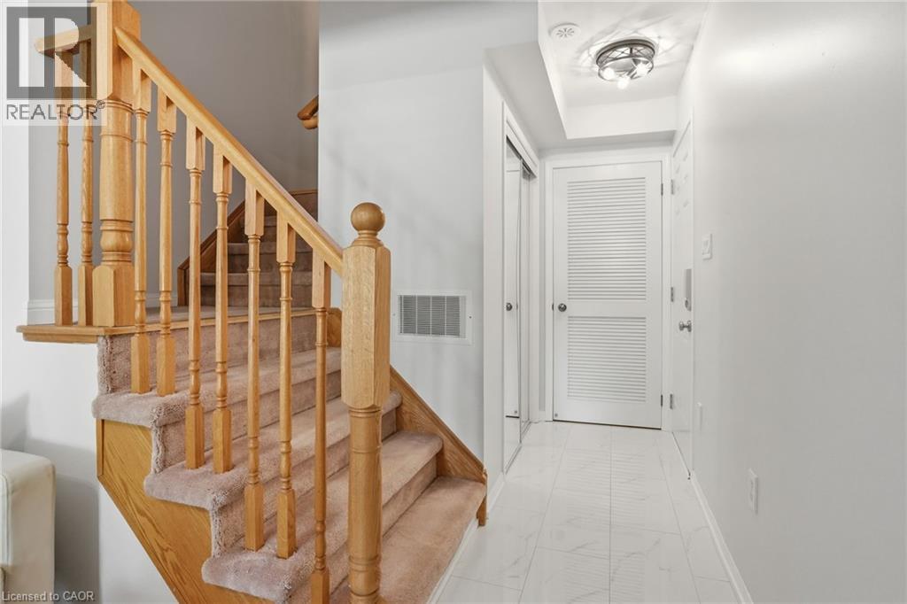 3050 Rotary Way Unit# 54, Burlington, Ontario  L7M 0G8 - Photo 7 - 40840340